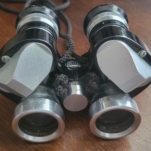 Vintage Bushnell Broadfield 6 x 25 Field 110 Binoculars